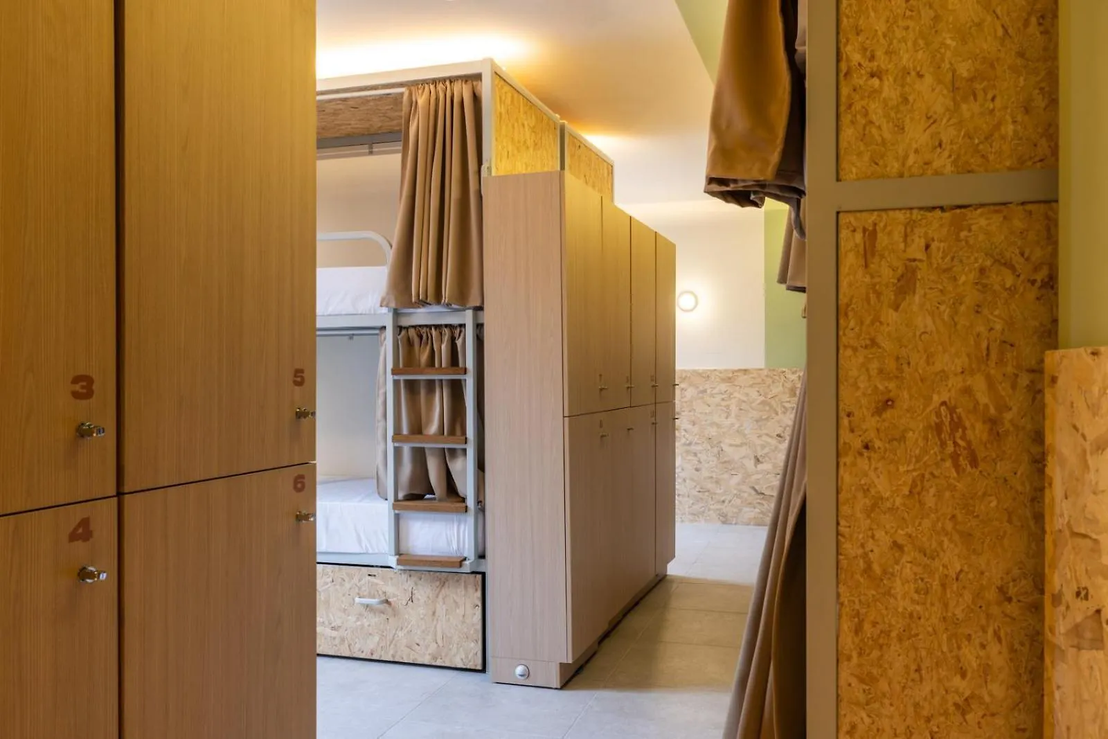 The Loft House Sevilla Hostel Seville